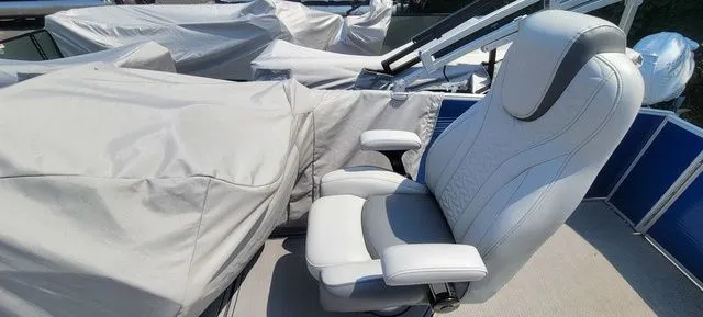 Slide: The Image of Godfrey Monaco 235 C 2023 - 3