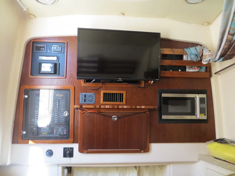 Slide: The Image of Actual Boat - 16