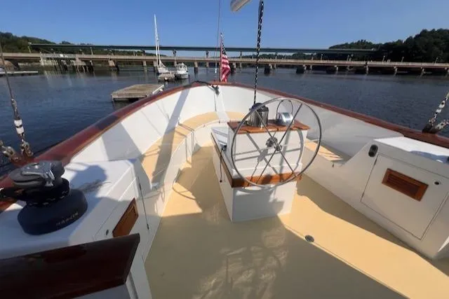 Slide: The Image of Custom Bolger PH Shoal-draft Ketch 1996 - 66