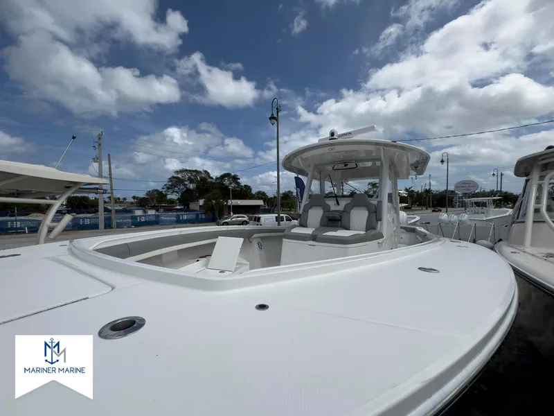 Slide: The Image of Regulator Marine 37 2024 - 51