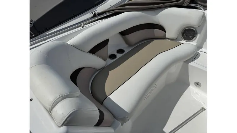 Slide: The Image of 2015 Hurricane SunDeck 2200 DC OB boat interior seating area. - 8