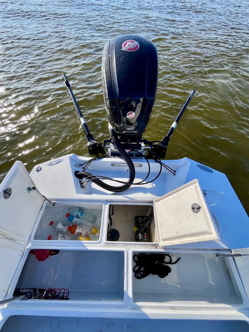 Slide: The Image of Dolphin Shipoke-Green HE 1979 - 13