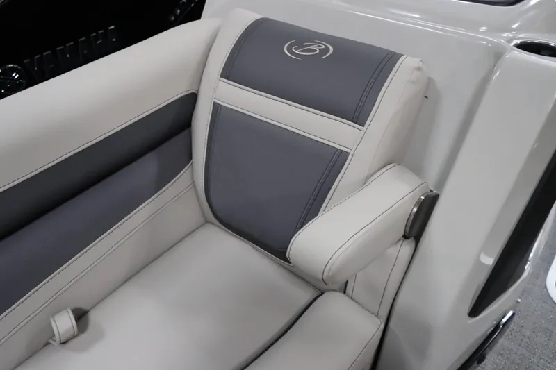 Slide: The Image of Barletta Cabrio 22QC 2025 - 20