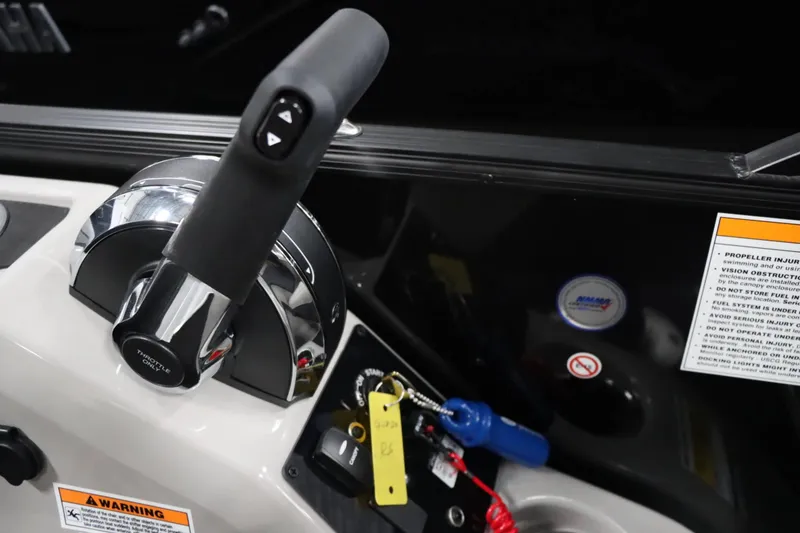 Slide: The Image of Barletta Cabrio 22QC 2025 - 25