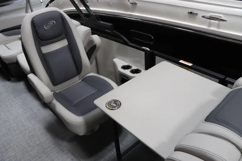 Slide: The Image of Barletta CABRIO 20QC 2025 - 16