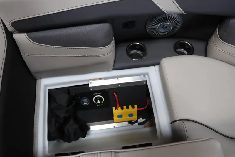 Slide: The Image of Barletta CABRIO 20QC 2025 - 20