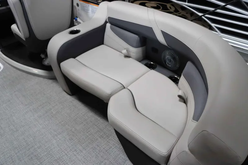 Slide: The Image of Barletta CABRIO 20QC 2025 - 24