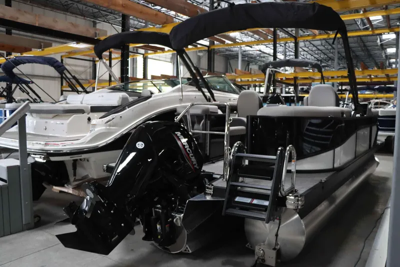 Slide: The Image of Barletta CABRIO 20QC 2025 - 4