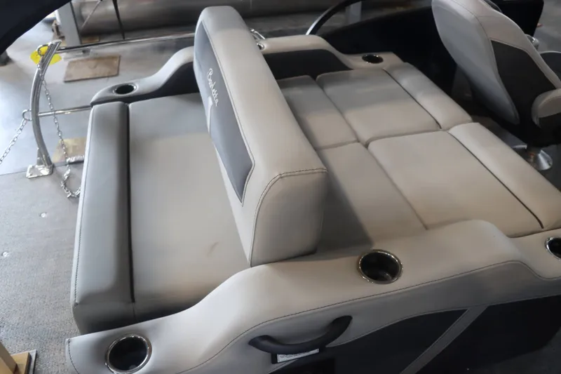 Slide: The Image of Barletta Cabrio 20UC 2025 - 7