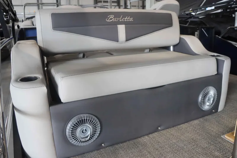 Slide: The Image of Barletta Cabrio 20UC 2025 - 8