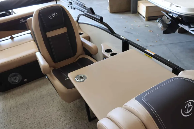 Slide: The Image of Barletta Cabrio 20UC 2025 - 18