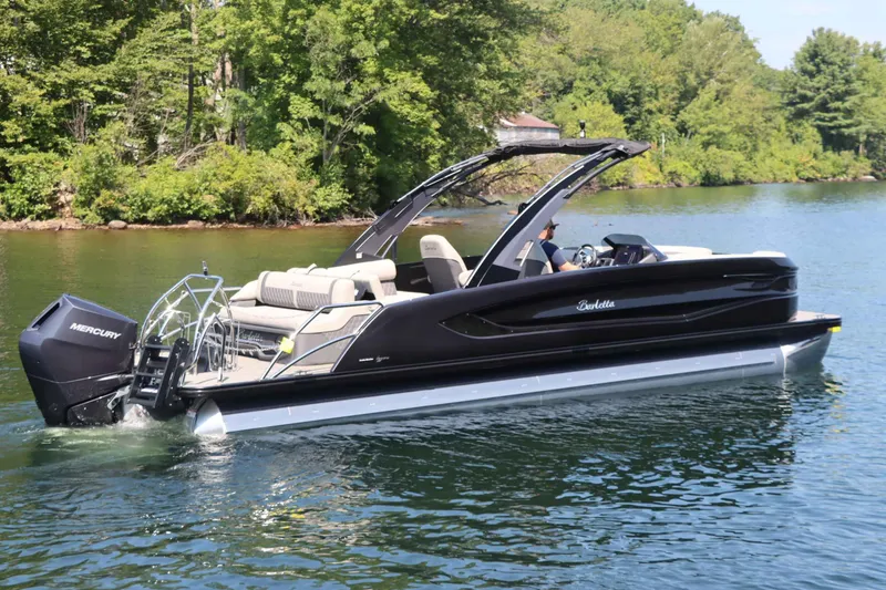 Slide: The Image of Barletta LEGGERA R26UCA 2025 - 4