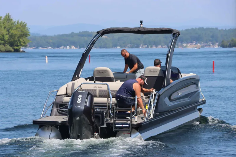 Slide: The Image of Barletta LEGGERA R26UCA 2025 - 5