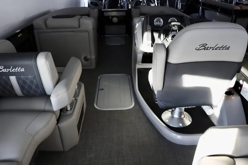 Slide: The Image of Barletta Lusso 23M 2025 - 12