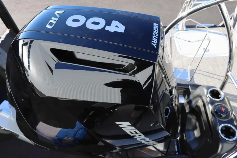 Slide: The Image of Barletta Lusso 25UCA 2025 - 10