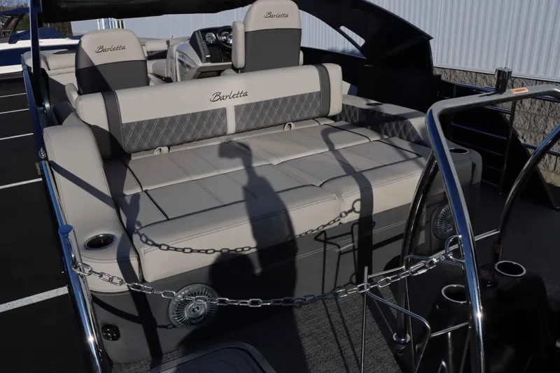 Slide: The Image of Barletta Lusso 25UCA 2025 - 11