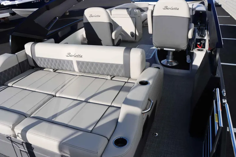 Slide: The Image of Barletta Lusso 25UCA 2025 - 12