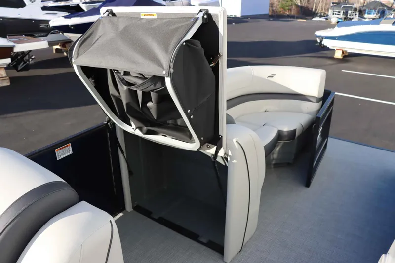 Slide: The Image of Starcraft EXS 3 Q 2025 - 10