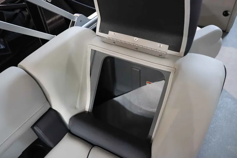 Slide: The Image of Starcraft EX 22R 2025 - 11