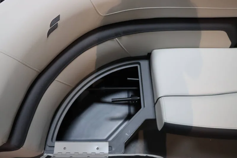 Slide: The Image of Starcraft EX 22R 2025 - 18