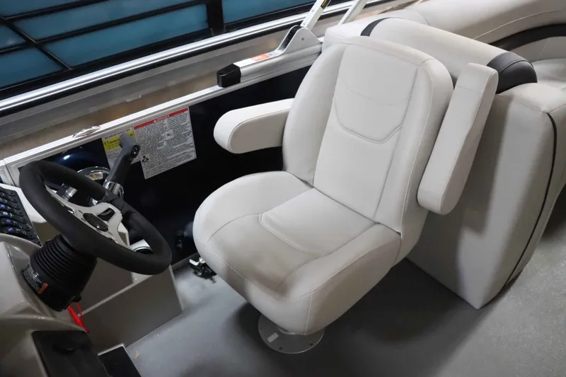 Slide: The Image of Starcraft EX 22R 2025 - 21