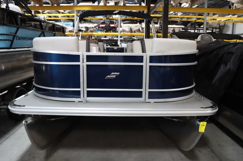 Slide: The Image of Starcraft EX 22R 2025 - 3