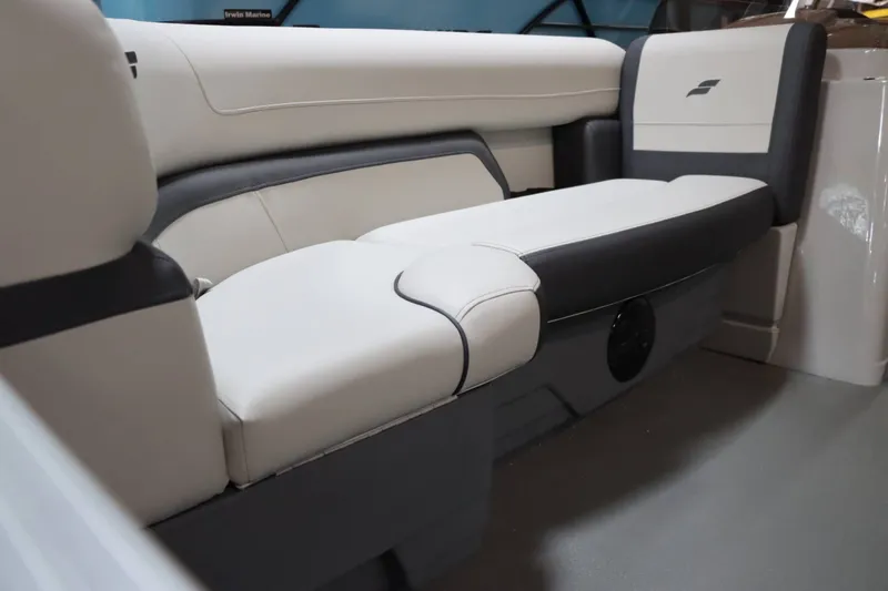 Slide: The Image of Starcraft EX 22R 2025 - 6