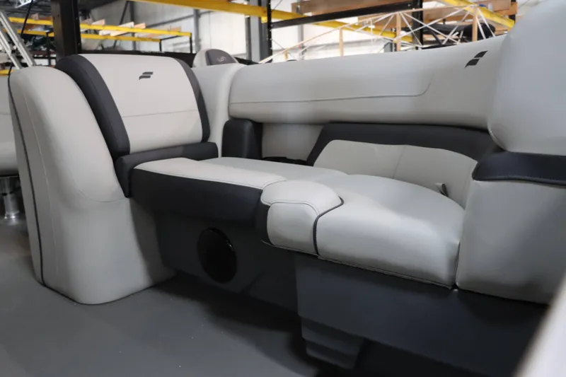 Slide: The Image of Starcraft EX 22R 2025 - 7