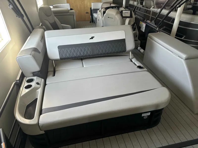 Slide: The Image of Starcraft SLS 3Q DH 2025 - 5