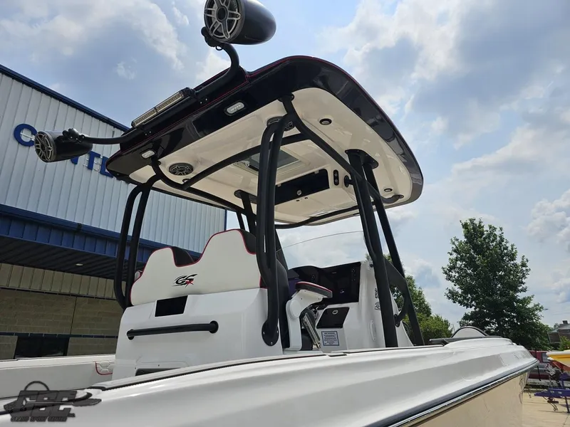 Slide: The Image of 2024 Glasstream 280 Pro GSX boat with T-top and seating. - 18