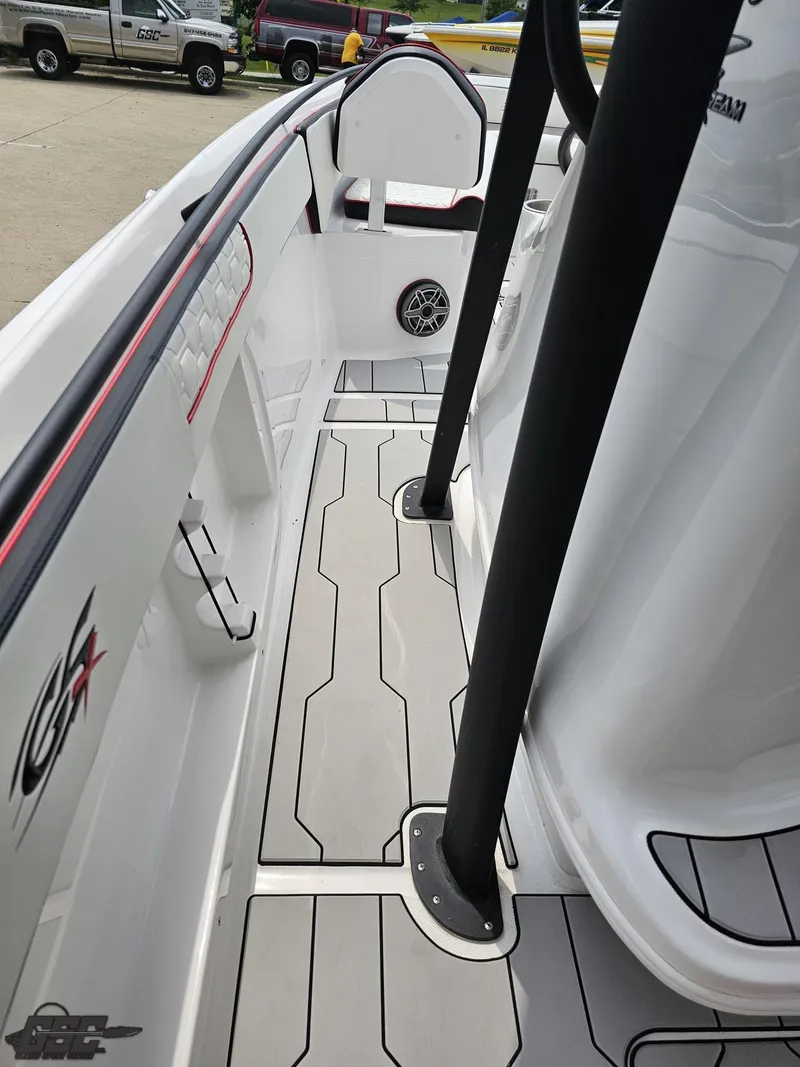 Slide: The Image of Glasstream 280 Pro GSX 2024 - 82