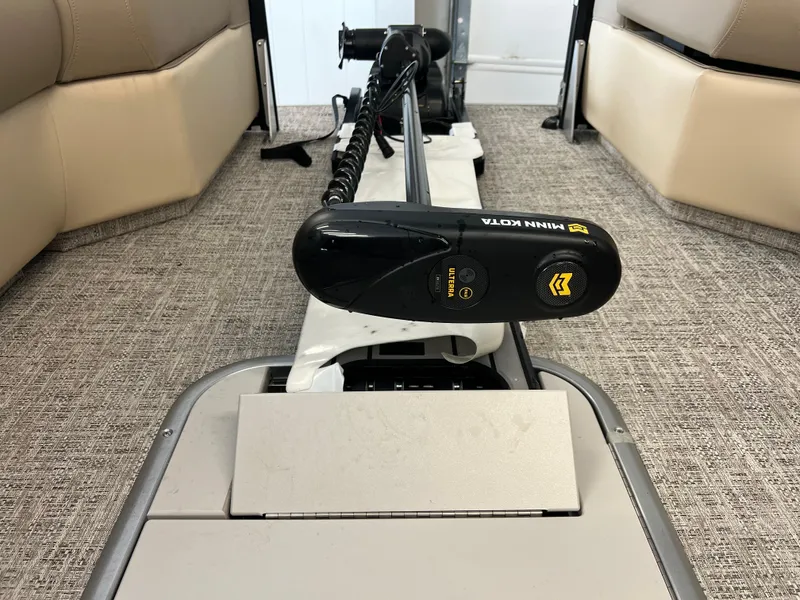 Slide: The Image of 2025 Premier Sunsation 230 Angler boat interior with Minn Kota trolling motor. - 18