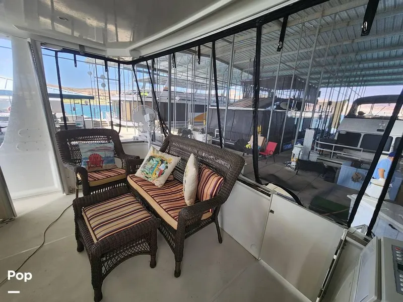 Slide: The Image of 2000 Carver 404 Cockpit MY for sale in Overton, NV - 22