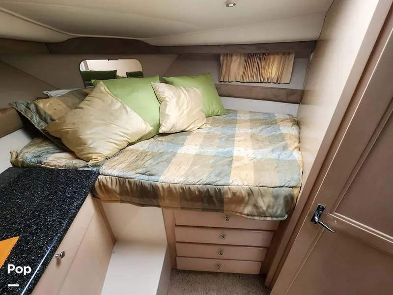 Slide: The Image of 2000 Carver 404 Cockpit MY for sale in Overton, NV - 41