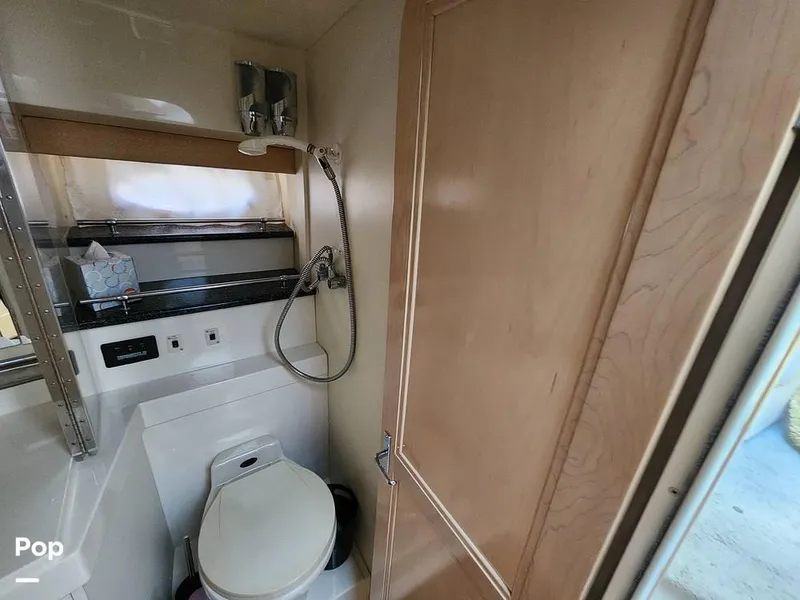 Slide: The Image of 2000 Carver 404 Cockpit MY for sale in Overton, NV - 63