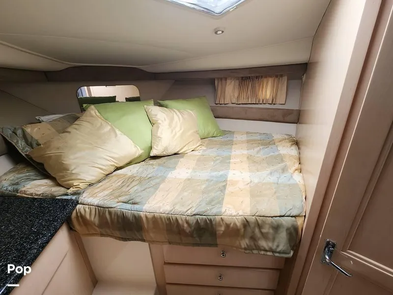 Slide: The Image of 2000 Carver 404 Cockpit MY for sale in Overton, NV - 65