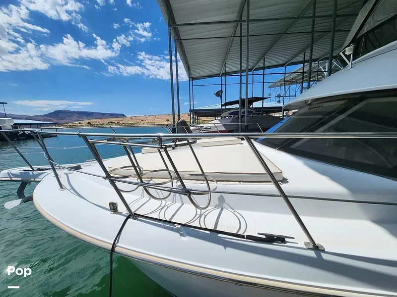 Slide: The Image of 2000 Carver 404 Cockpit MY for sale in Overton, NV - 7