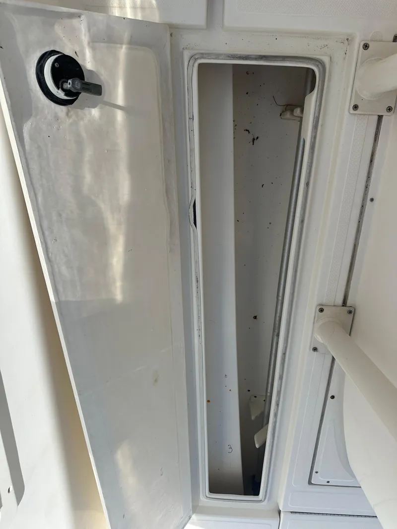 Slide: The Image of Stamas 317 Tarpon 2013 - 55