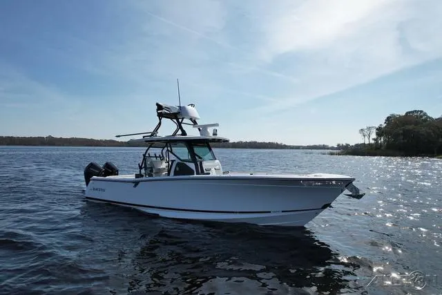 Slide: The Image of Blackfin 332 CC 2025 - 57