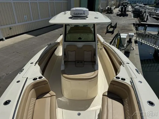 Slide: The Image of Scout 330 LXF 2022 - 58