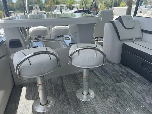 Slide: The Image of Avalon Catalina Entertainer Funship 27 FT 2025 - 54