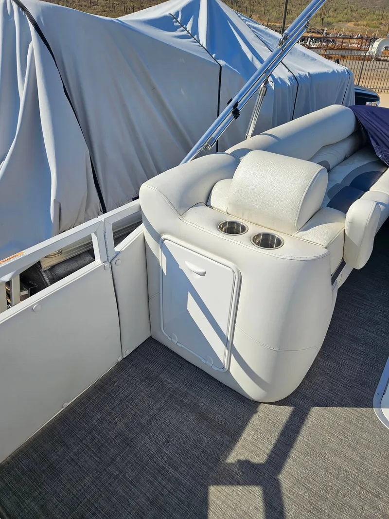 Slide: The Image of JC 28TT 2017 - 7