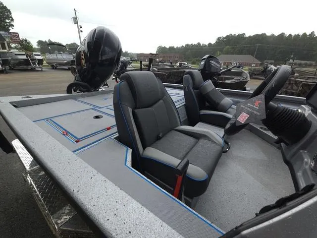 Slide: The Image of Xpress H20 Bass 2025 - 10