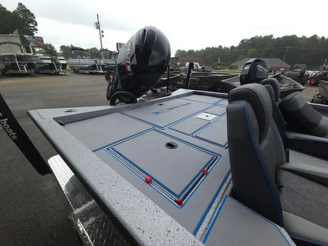 Slide: The Image of Xpress H20 Bass 2025 - 11