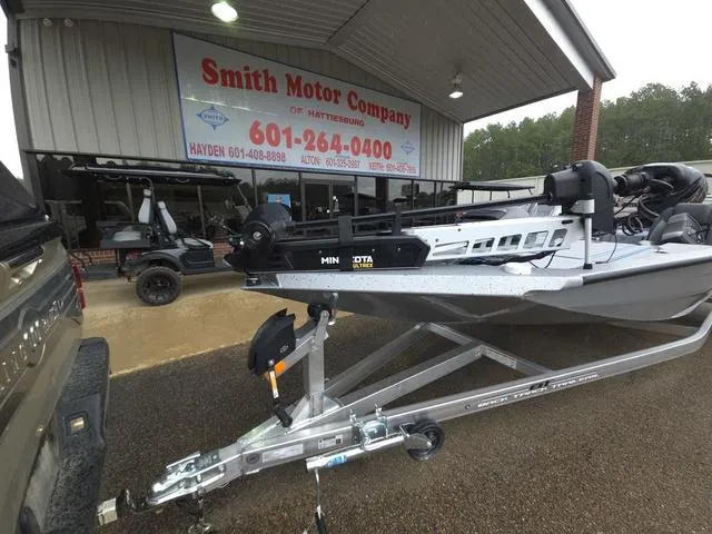 Slide: The Image of Xpress H20 Bass 2025 - 3