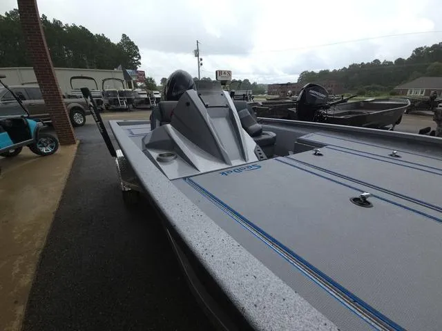 Slide: The Image of Xpress H20 Bass 2025 - 8