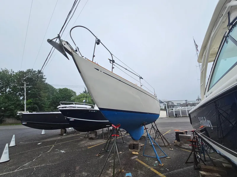 Slide: The Image of Bristol 32 1979 - 3