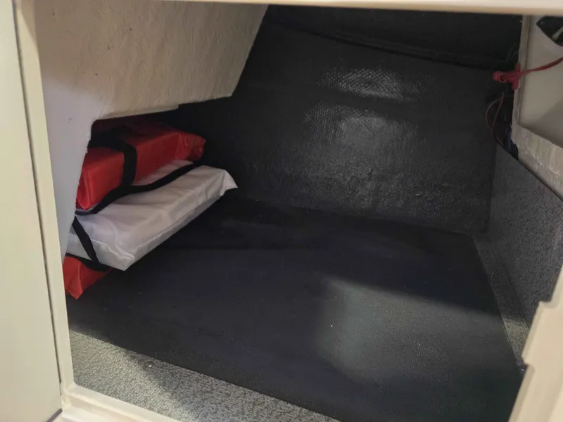 Slide: The Image of Starcraft SVX 210 IO 2025 - 14