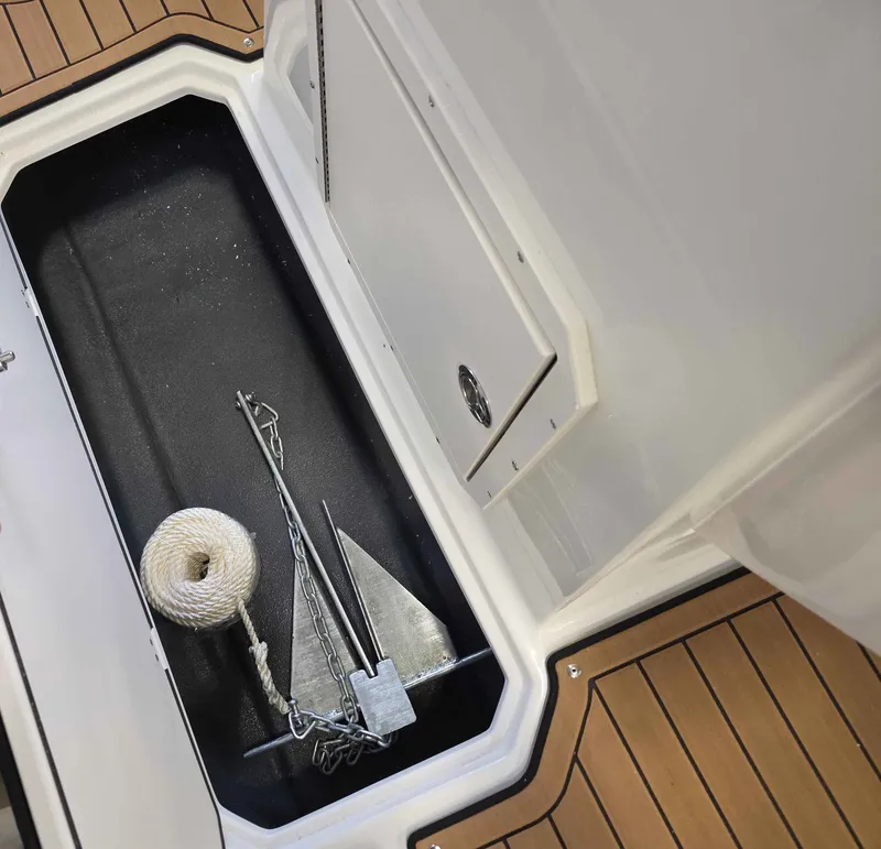 Slide: The Image of Starcraft SVX 210 IO 2025 - 20