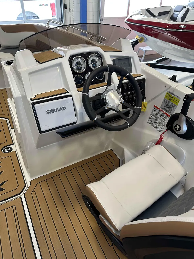 Slide: The Image of Starcraft SVX 211 OB 2025 - 6